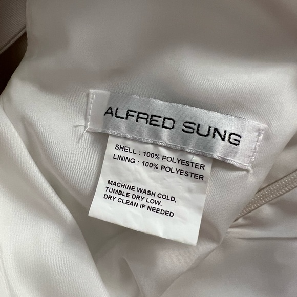 Alfred Sung Bridesmaid / Formal Gown - Picture 5 of 12